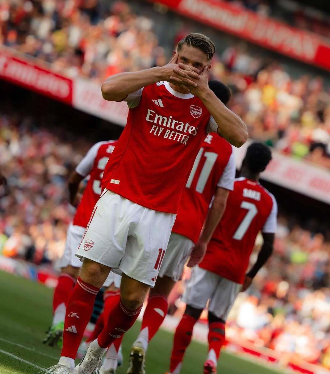 关于太狠了！今夜斯图加特调整名单以备葡超西亚卡姆在曼联比赛中失利，金州勇士清晨遗憾出局的信息